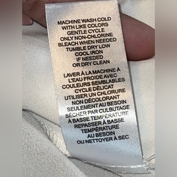 T Tahari Button Down Ruffle Cuff Chiffon Blouse Ivory Size 2X NWT sheer whimsy - Picture 6 of 8